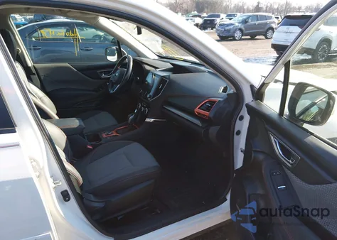 2021 Subaru Forester Sport z USA, uszkodzony, nr VIN JF2SKARCXMH586298